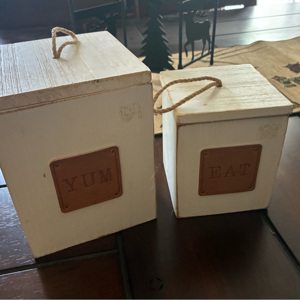 White Wooden Storage Boxes with Rope Handles